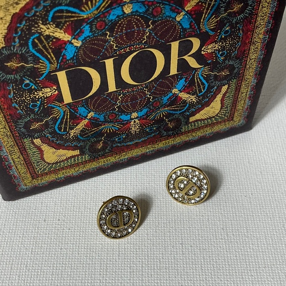 Dior CD Small Gold Earrings - Picture 1 of 3
